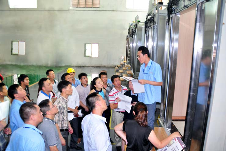 熱烈慶賀富士通電梯公司新展廳開通