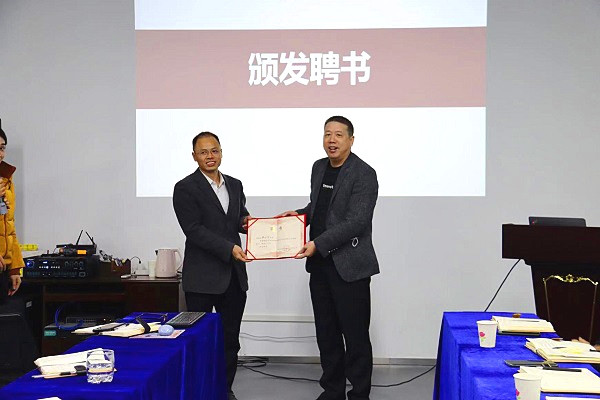 祝賀直線管理咨詢與星迅電子營銷咨詢項目正式啟動